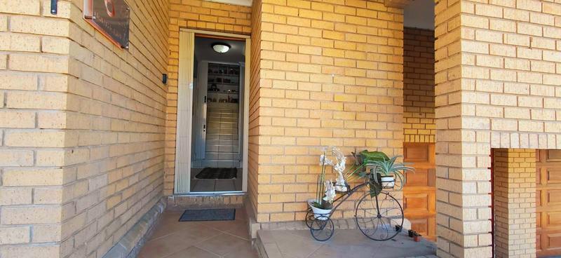 3 Bedroom Property for Sale in Heuwelsig Free State